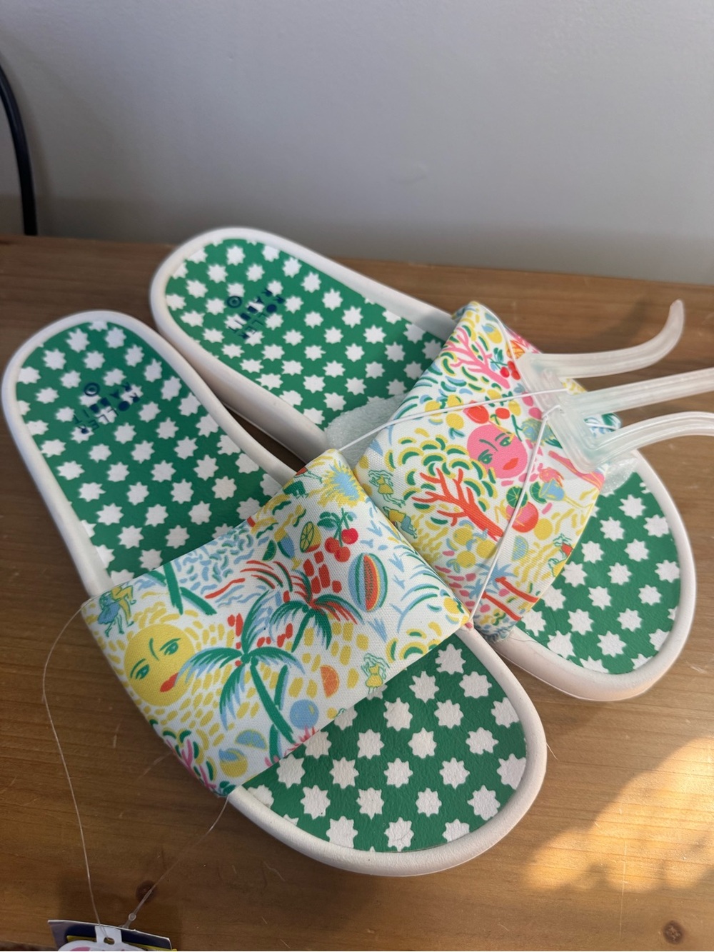 Roller Rabbit Multicolor Floral Tropical Slide Sandals - Green